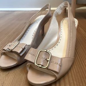 Coach beige buckle heels SIZE 6